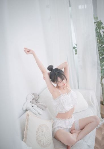 服装崩坏_剧情片HD在线观看